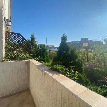 Fregata 2 アパート *