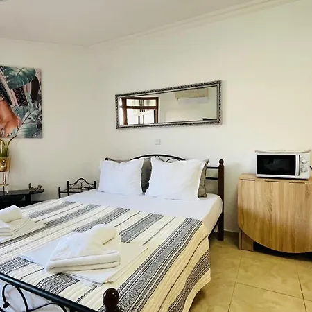 Fregata 2 アパート